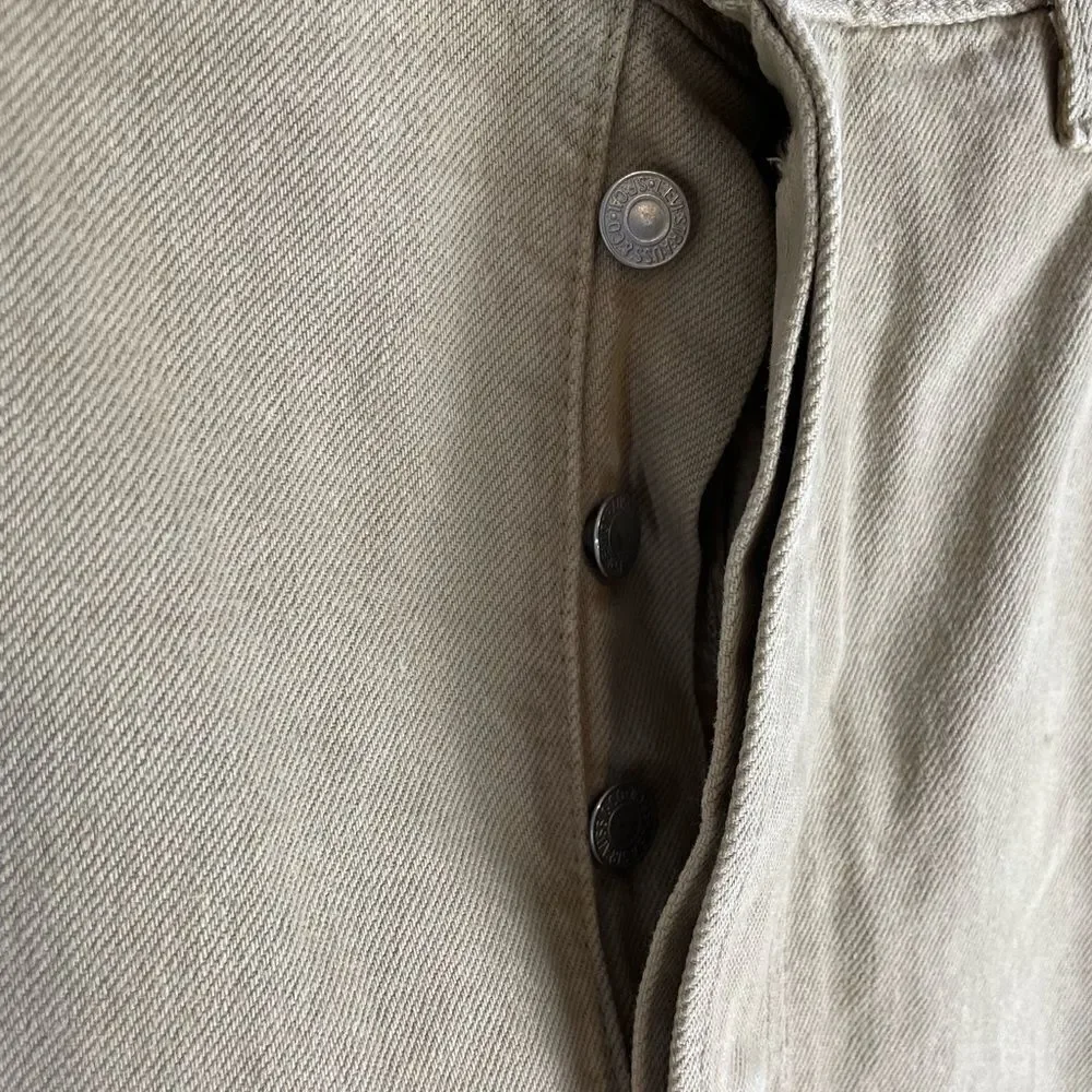 Levis classic pair